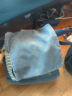 (Category: ) located in . Submitted by ossairus (Listing ID 1333883072, Image 1). Description: .