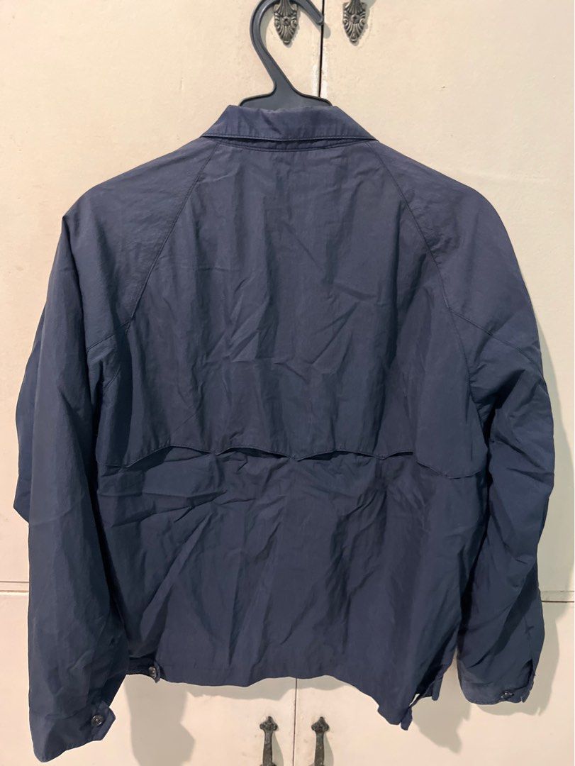 Navy Blue Windbreaker Type Jacket (Category: Coats, Jackets and Outerwear) located in Mandaluyong City. Submitted by msafer (Listing ID 1333857329, Image 2). Description: .