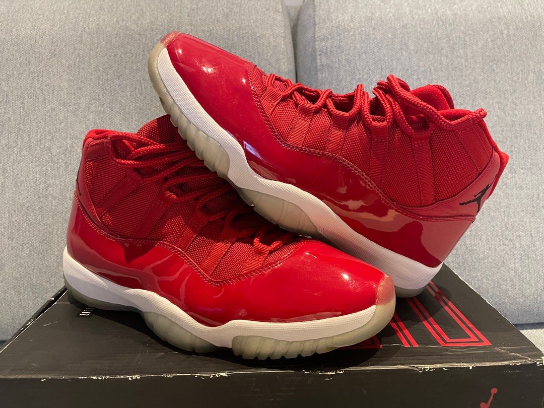 Jordan 11s mens outlet