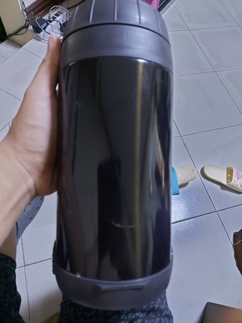 Peacock Sportif 200 (Category: Beverages) located in Pasig City. Submitted by borjong (Listing ID 1333851025, Image 2). Description: Peacock Sportif 200 Stainless Water Jug.