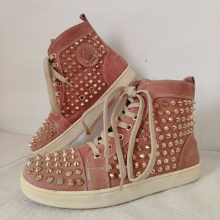 (Category: ) located in . Submitted by fashiondesancarlos05 (Listing ID 1333858566, Image 1). Description: .