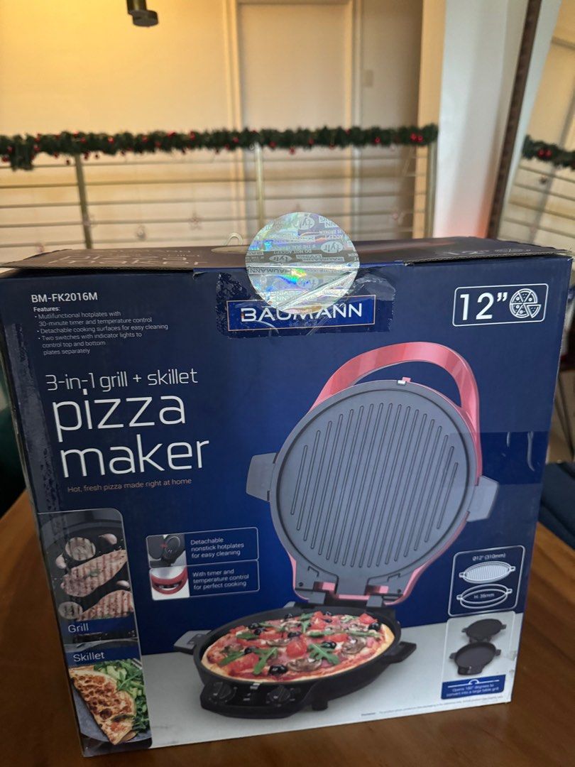 Baumann 3+1 Grill—Pizza maker (brand new) (Category: Ovens & Toasters) located in Makati City. Submitted by m_mna (Listing ID 1333874258, Image 2). Description: I bought from S&R It’s 50% discount When the craving for pizza hits you, and you’re dreaming of stringy, melting cheese with all your favorite toppings, but just don’t feel like going out or waiting for cold pizza delivery – the Baumann 3-in-1 Grill+Skillet Pizza Maker has got your back. 
