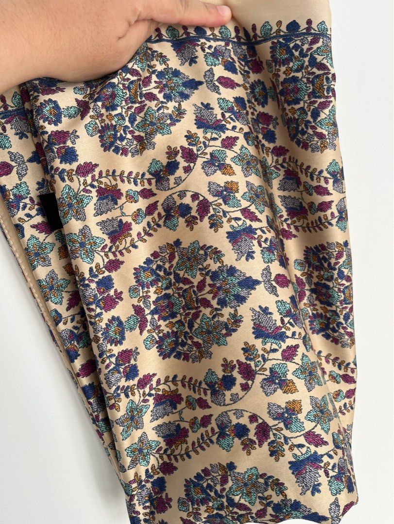 printed satin silk shawl