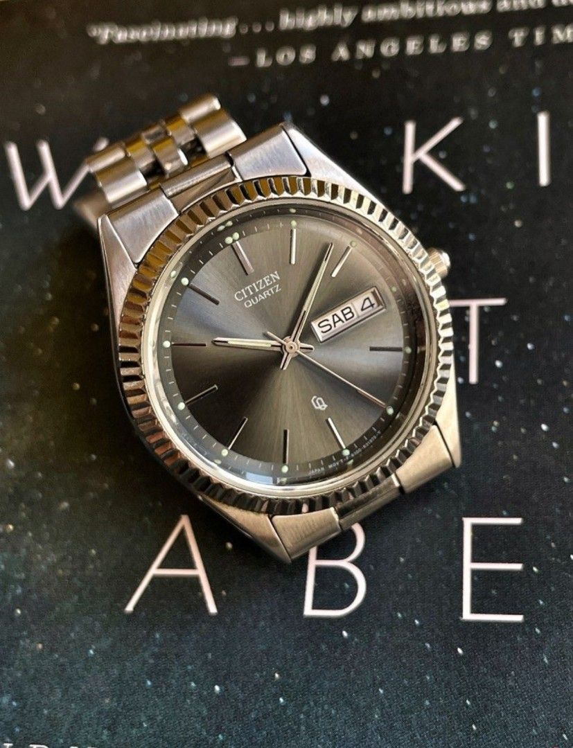 Rare Mint Citizen CQ Day Date Fluted Bezel Dateiust Homage l Spanish Day Wheel Sunburst Teal Blue Dial I Jubilee Bracelet I Ref. 6100 RO1037 36mm February 1985 I Birth Year Watch Men s