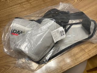 （分類：）位於 。 由 mltsui2002 提交（商品編號 1333985598，圖片 1）。簡介： 。