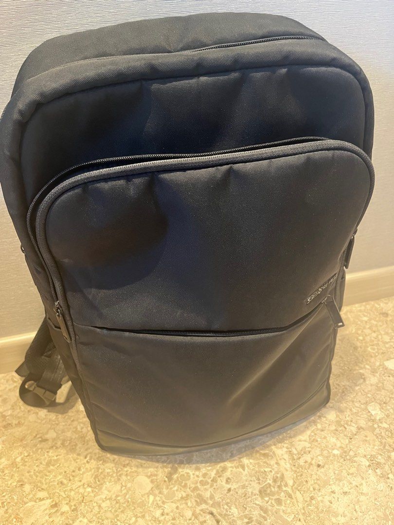 SAMSONITE RED HAEIL Backpack, Men's Fashion, Bags, Backpacks on