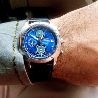 (Category: ) located in . Submitted by qalif__ (Listing ID 1333945981, Image 1). Description: .