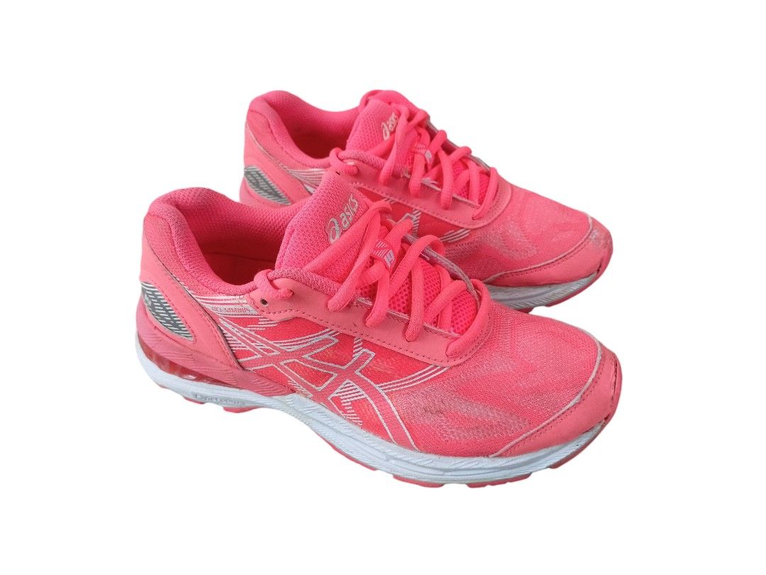 Sepatu volly asics gel nimbus 19 on sale