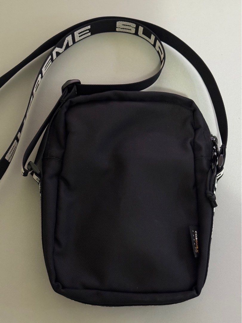 Supreme 18ss 44th shoulder bag hotsell