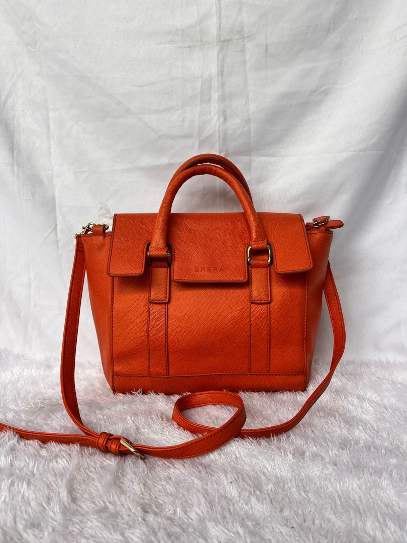 Tas Brera kulit orange, Fesyen Wanita, Tas Dompet di Carousell