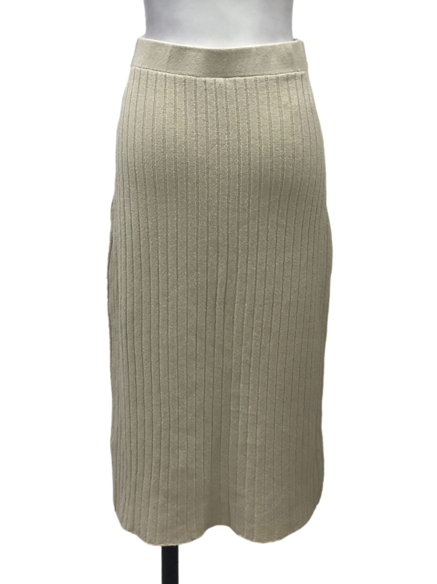 Topshop Beige Pencil Skirt Women s Fashion Bottoms Skirts on Carousell