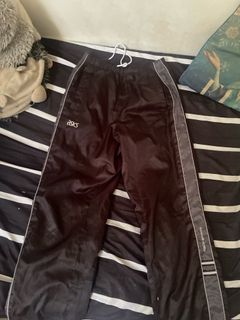 (Category: ) located in . Submitted by 4tc7hbcg8944832 (Listing ID 1333855778, Image 1). Description: .