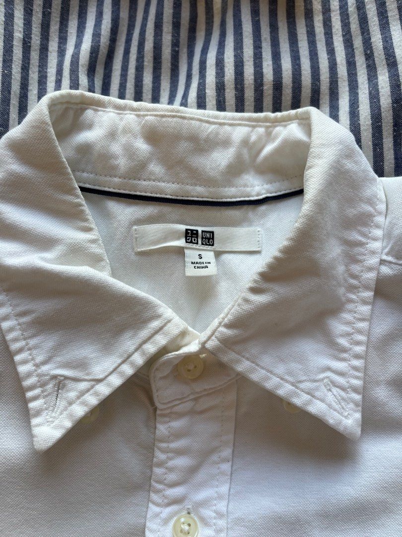 Uniqlo Oxford Longsleeves (Category: Tshirts & Polo Shirts ) located in Pasig City. Submitted by mariatt (Listing ID 1333878746, Image 3). Description: Uniqlo Oxford Long-sleeves Slim fit Stains, but barely noticeable and can be washed Used with care. Please manage expectations. :).