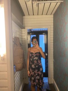 (Category: ) located in . Submitted by justsomeclothes (Listing ID 1324593656, Image 1). Description: .