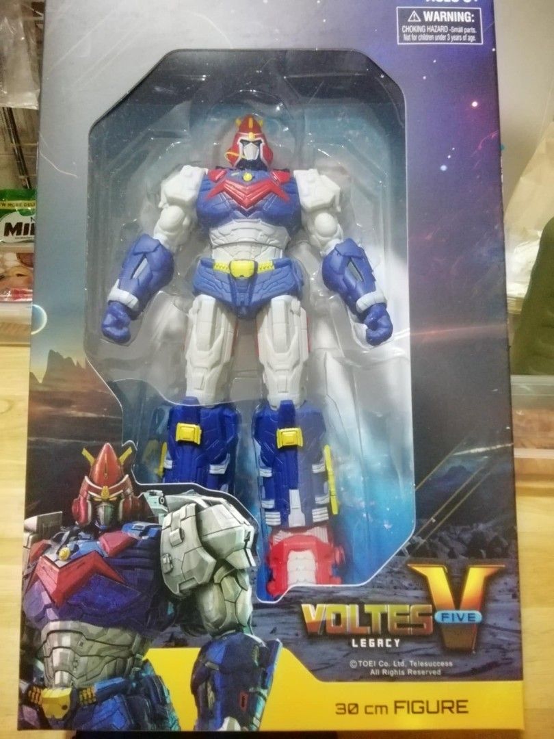 Voltes V Action figure 30cm (Category: Figurines & Statues) located in Manila. Submitted by ra.so29 (Listing ID 1333945777, Image 3). Description: Voltes V Action figure 30cm brand new sealed Good condition.