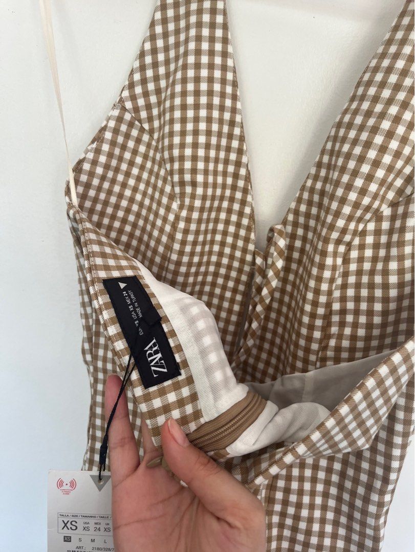 Zara Gingham Halter Dress, Women's Fashion, Dresses & Sets, Dresses on Carousell Zara Gingham Halter Dress, Women's Fashion, Dresses & Sets, Dresses on Carousell