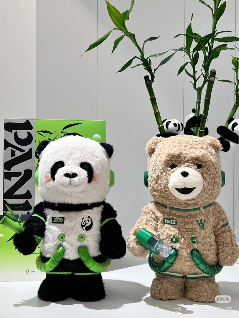 POPMART MEGASPACEMOLLY400% Panda パンダ