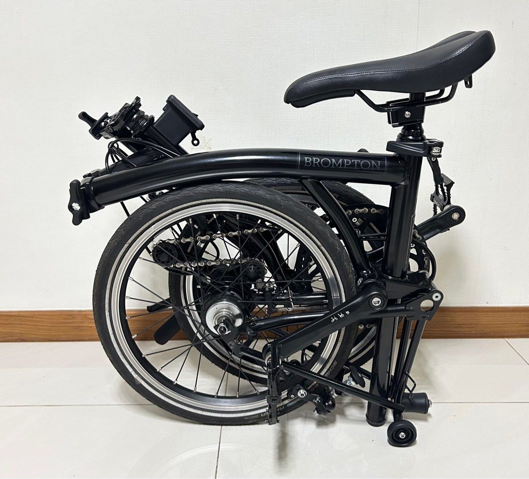 2021 Brompton S6E Black 2021 Brompton brompton black edition 6 speeds sell due to underutilization Sports Equipment Bicycles Parts Bicycles on Carousell