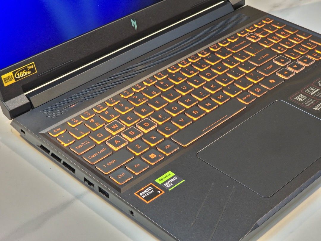 Acer Nitro V ANV16-41-R3RP AMD Ryzen 7 8845HS 16GB RAM 512GB SSD 16.0 ...