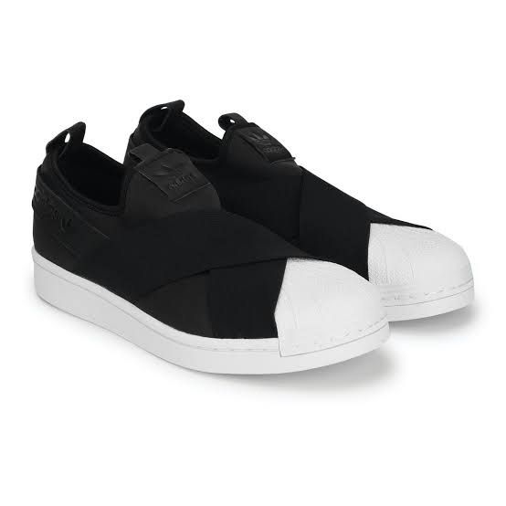 ADIDAS SUPERSTAR SLIP-ON (Category: Sneakers) located in Manila. Submitted by bechaydeclutter (Listing ID 1334969490, Image 1). Description: .