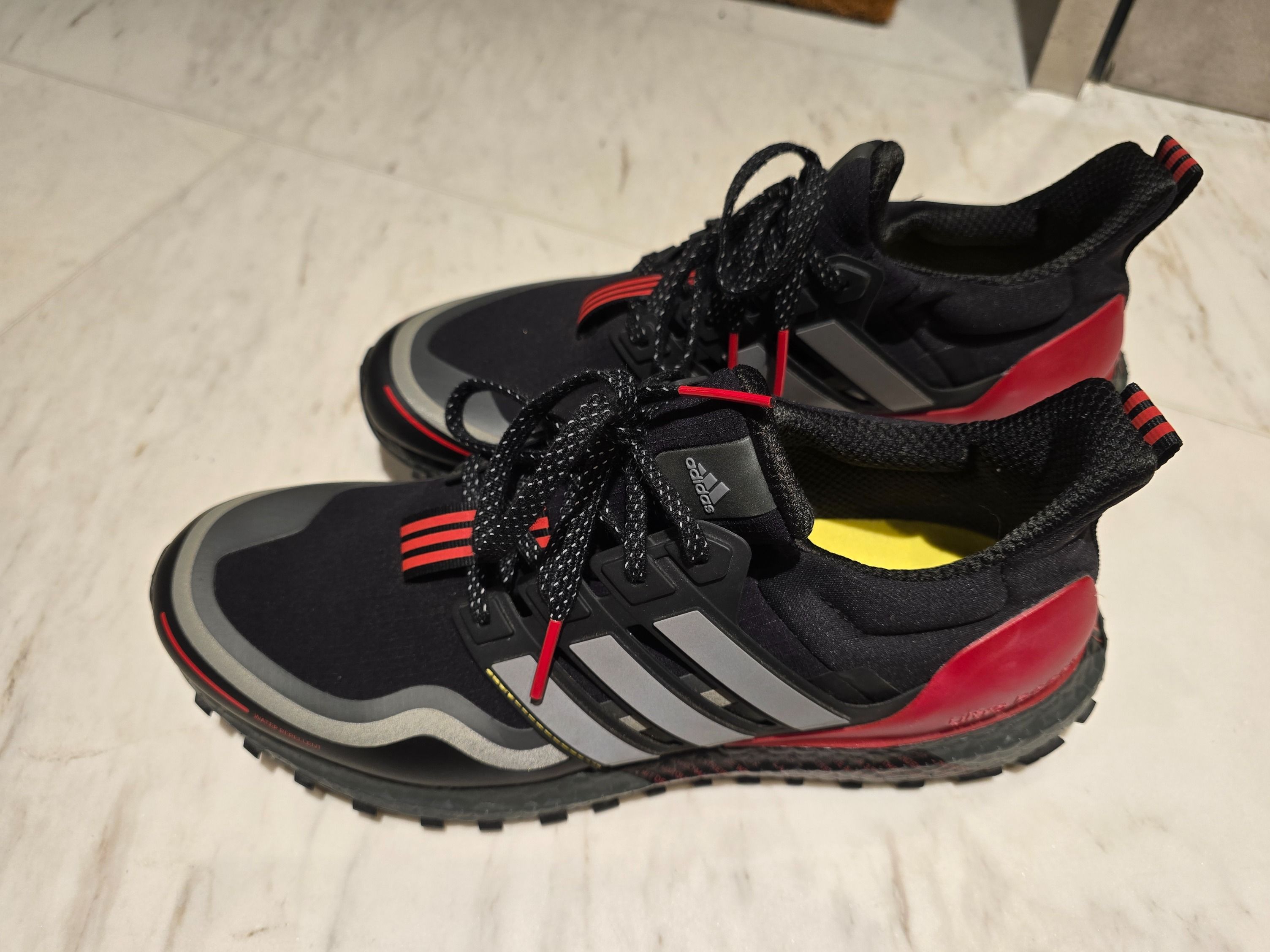 Ultra boost all terrain waterproof discount