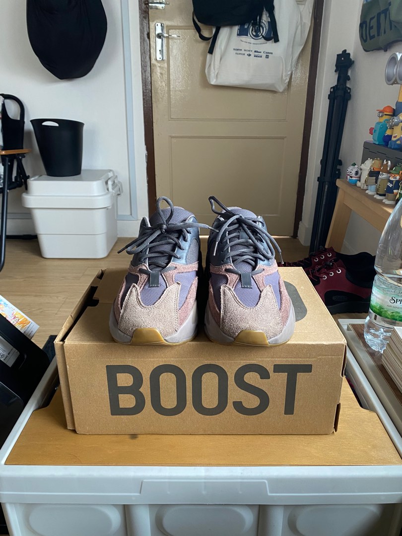 Adidas yeezy 700 box best sale