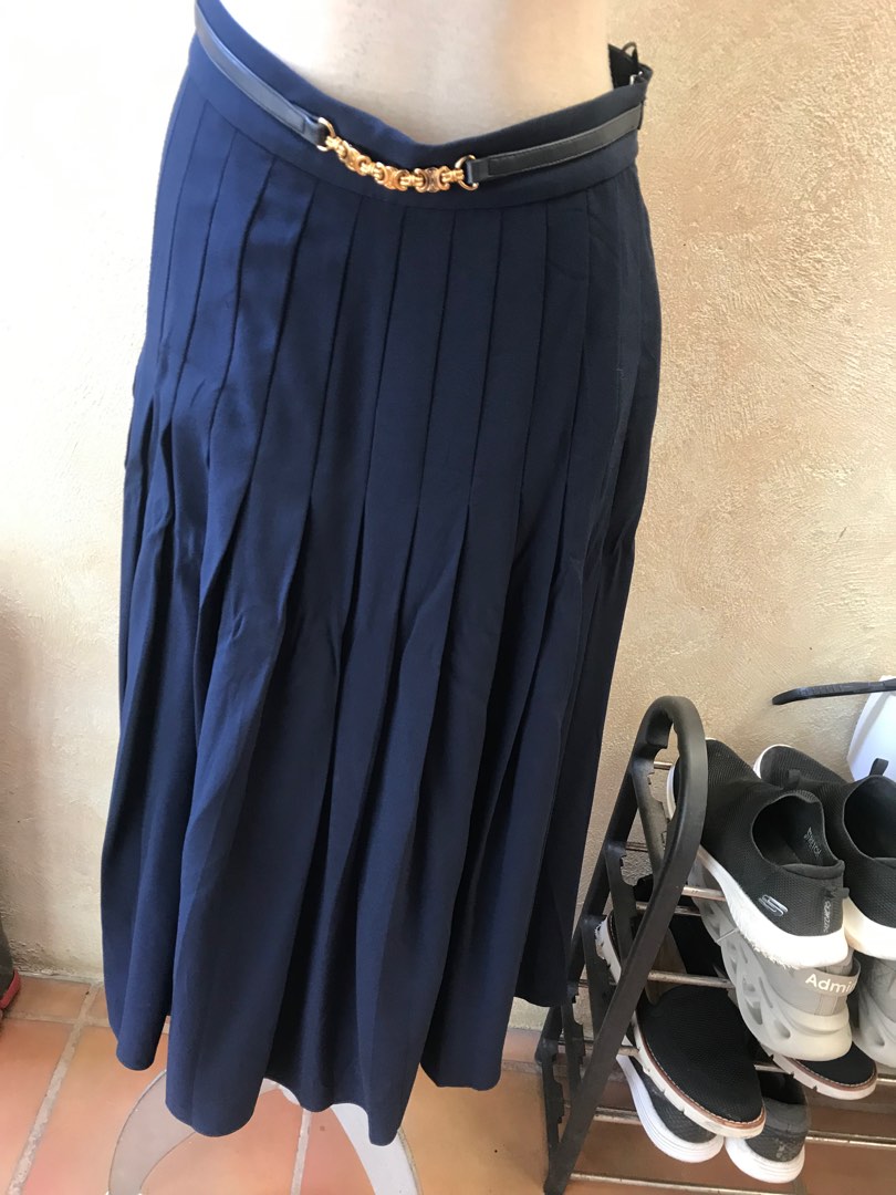 Givenchy navy pleated skirt discount