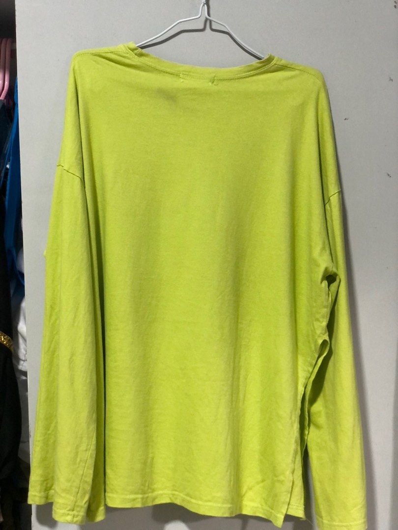 NY Avocado green long sleeve (Category: Formal Shirts) located in Iligan City. Submitted by tumat (Listing ID 1335476154, Image 2). Description: Decluttering .