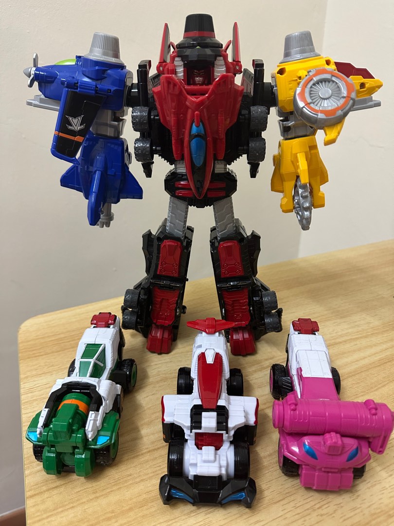Bandai DX Lupinranger vs Patranger Megazord Power Rangers Super Sentai