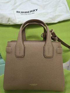 （分類：）位於 。 由 lizzybackyard 提交（商品編號 1335554829，圖片 1）。簡介： 。