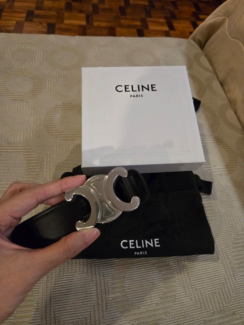 Celine large triomphe belt in calfskin (Category: Belts) located in Makati City. Submitted by cjoy03 (Listing ID 1335559523, Image 1). Description: selling my husband's celine triomphe belt in black, size 90, best for 32 to 36 waist line. brand new, never worn, because my my mom bought the wrong size for him 😅 complete with box, dustbag and ribbon..