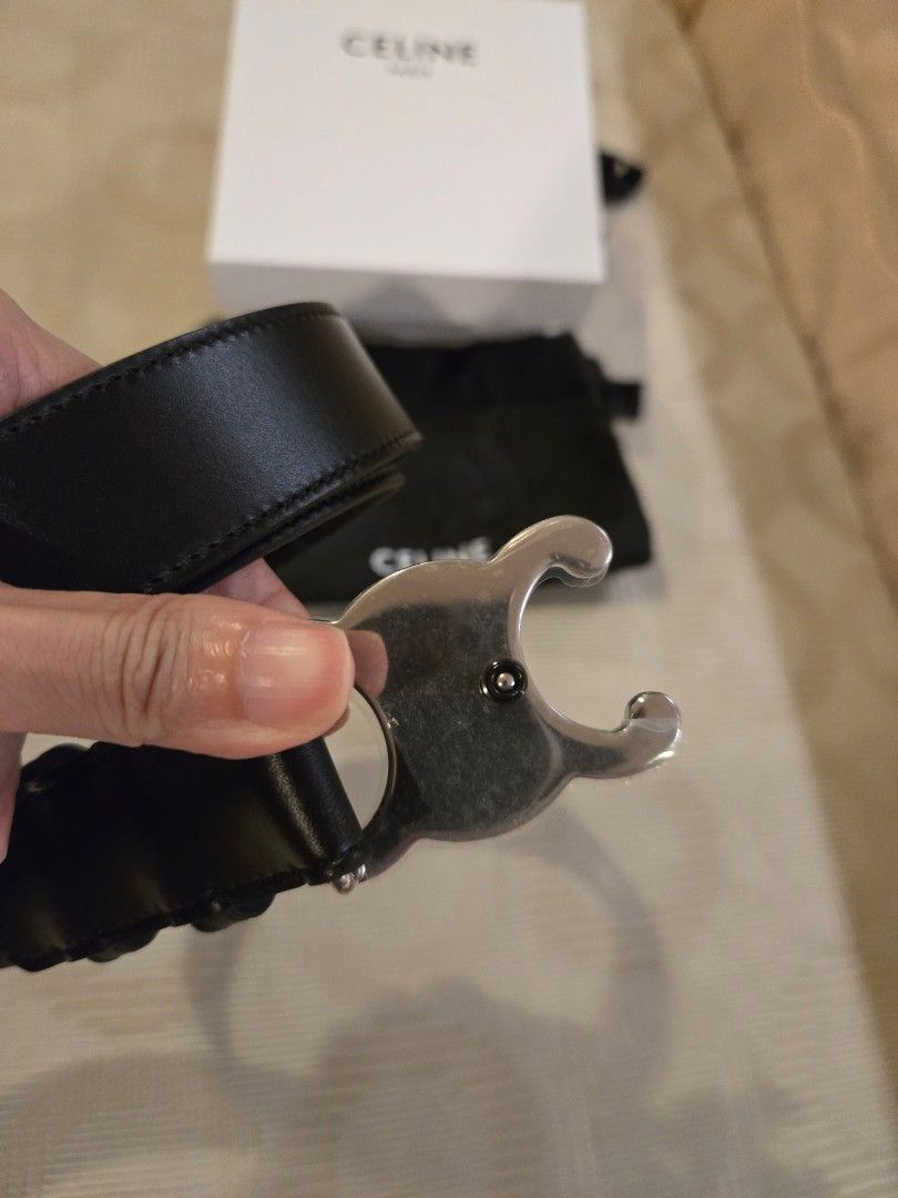 Celine large triomphe belt in calfskin (Category: Belts) located in Makati City. Submitted by cjoy03 (Listing ID 1335559523, Image 3). Description: selling my husband's celine triomphe belt in black, size 90, best for 32 to 36 waist line. brand new, never worn, because my my mom bought the wrong size for him 😅 complete with box, dustbag and ribbon..