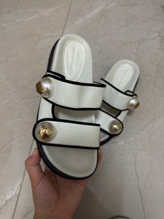 (Category: ) located in . Submitted by monyakenes (Listing ID 1335568456, Image 1). Description: .