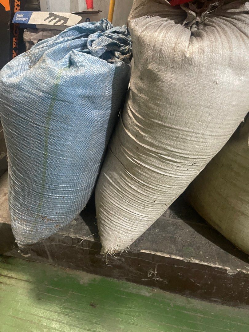 Chicken manure with rice hull for planting (Category: Plants & Seeds) located in San Juan City. Submitted by hanyteeyu (Listing ID 1335442196, Image 2). Description: For mixing with soil Pickup at san juan .