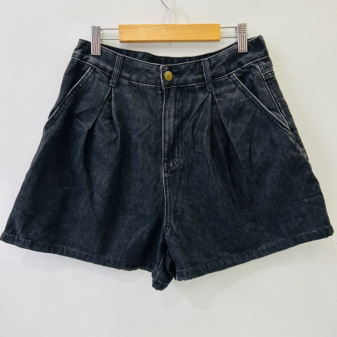 CLEAN SLATE DENIM SHORTS
