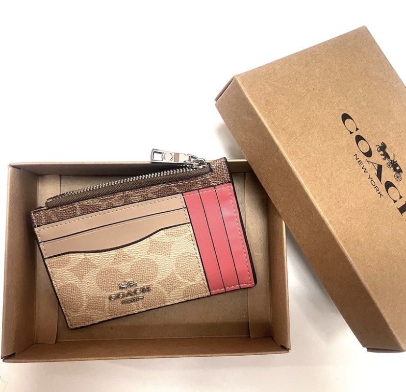 Coach box wallet online