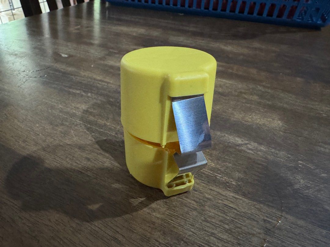 Eggshell Separator (Broken hinge) (Category: Other Kitchenware & Tableware) located in Kuala Lumpur. Submitted by arthurhr93 (Listing ID 1335498281, Image 2). Description: Condition: Brand new with defects (Broken hinge) Price: RM15 (Fixed price) Postage: Free (Whole Malaysia) Note: Once sold, no return/refund request will be entertained #egg #crack #eggshell #shell #opener #cracker #separator #yellow .