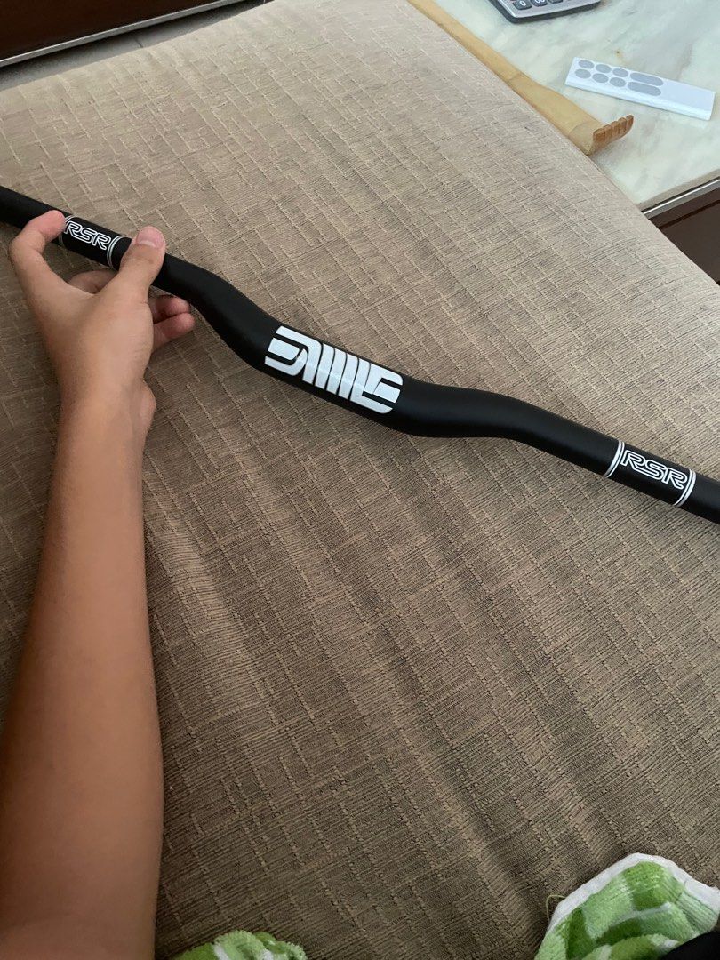 Enve gen 1 riser bar with grip Sports Equipment Bicycles Parts Bicycles on Carousell