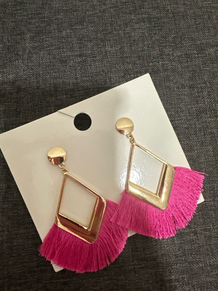 Forever 21 tassel earrings cheap