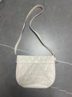 （分類：）位於 。 由 halimui 提交（商品編號 1335518780，圖片 1）。簡介： 。