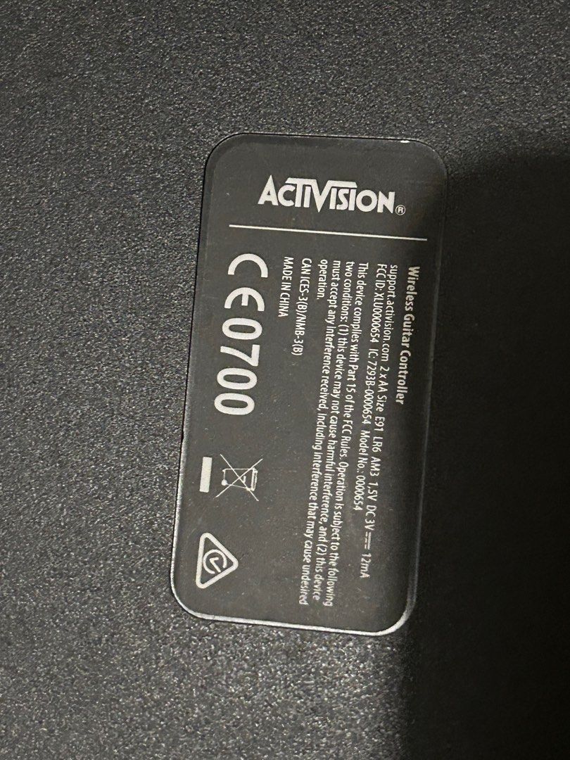 Guitar Hero PS4 (Category: PlayStation) located in Paranaque City. Submitted by username300 (Listing ID 1335563833, Image 3). Description: No dongle Not sure if it works Buy on your own risk.
