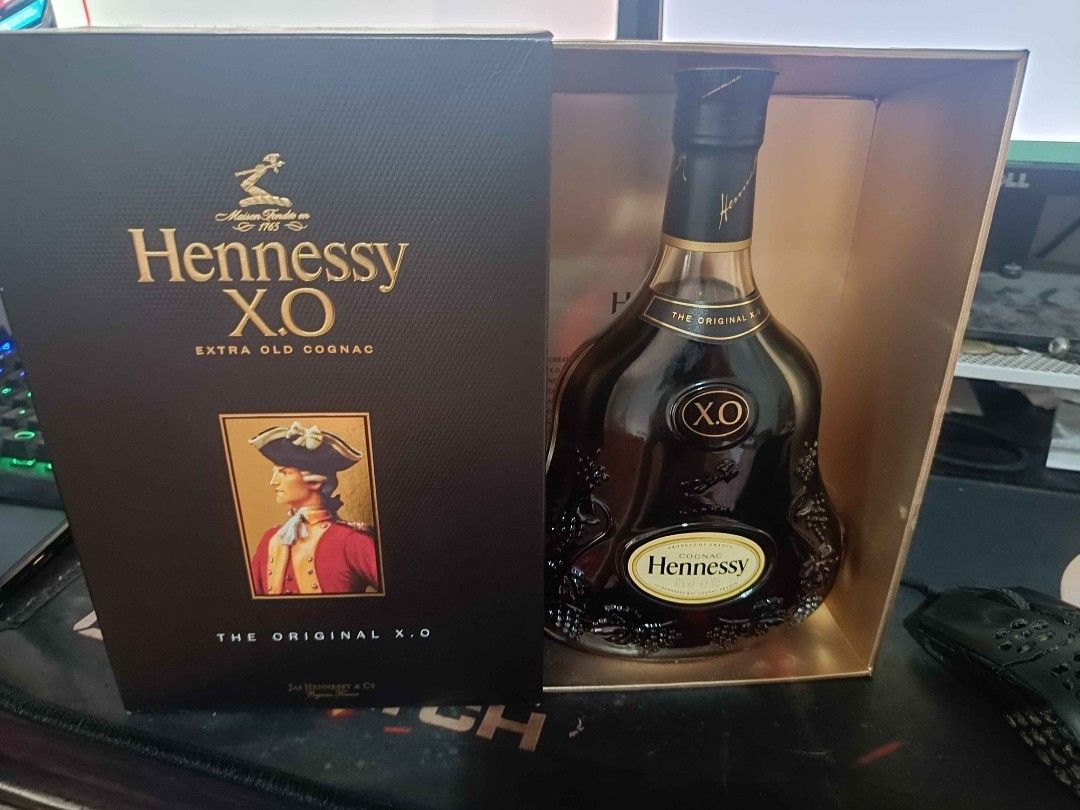 Hennessy X.O - Extra Old Cognac. (Category: Beverages) located in Manila. Submitted by brenuy (Listing ID 1335511288, Image 2). Description: Premium Extra Old Cognac from hennessy. - Complete with Box. - Mall Price is 13,999.00 - Price is negotiable - Can be Traded to a Meta Quest VR (will add cash) Feel Free to message for more info..
