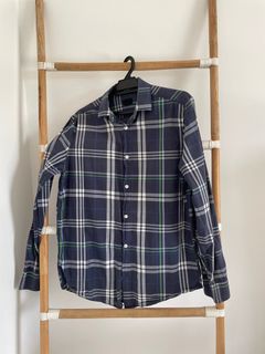 (Category: ) located in . Submitted by thriftandco (Listing ID 1335429062, Image 1). Description: .