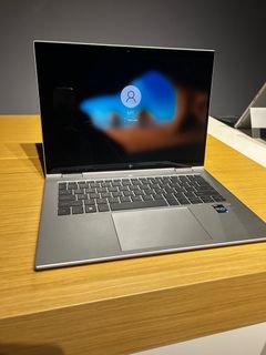 (Category: ) located in . Submitted by microsoftsurfacesupplier (Listing ID 1335545349, Image 1). Description: .