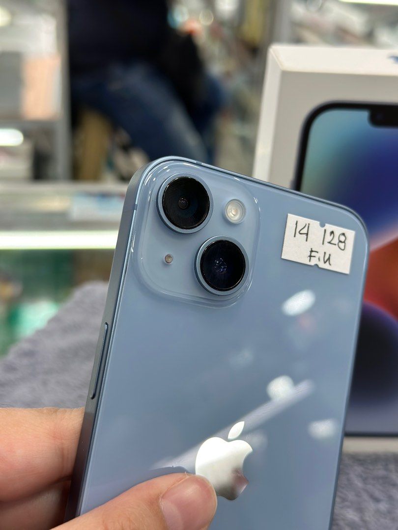 iphone 14 128gb factory unlock (Category: iPhone 14 Series) located in San Juan City. Submitted by jalailahmamosaca (Listing ID 1335490924, Image 2). Description: iphone 14 128gb openline 86batteryhealth no issue no dents same serial box inclusion case tempered Open for COD/COP + SF Manila area (sameday delivery) Province area (via LBC) required DP to avoid cancellations Physical store: Greenhills Shopping Center, 2ndfloor Contact#: 09125890826 P