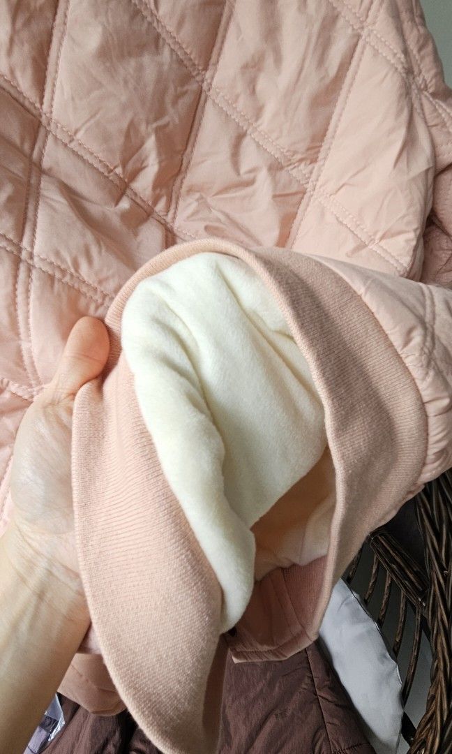 Jacket (Category: Babies & Kids Fashion) located in Singapore. Submitted by beanbin (Listing ID 1335432707, Image 3). Description: brand new just washed but not wearing thick cotton padded jacket / fit 9 to 12 yo self collection preferred top up for courier.