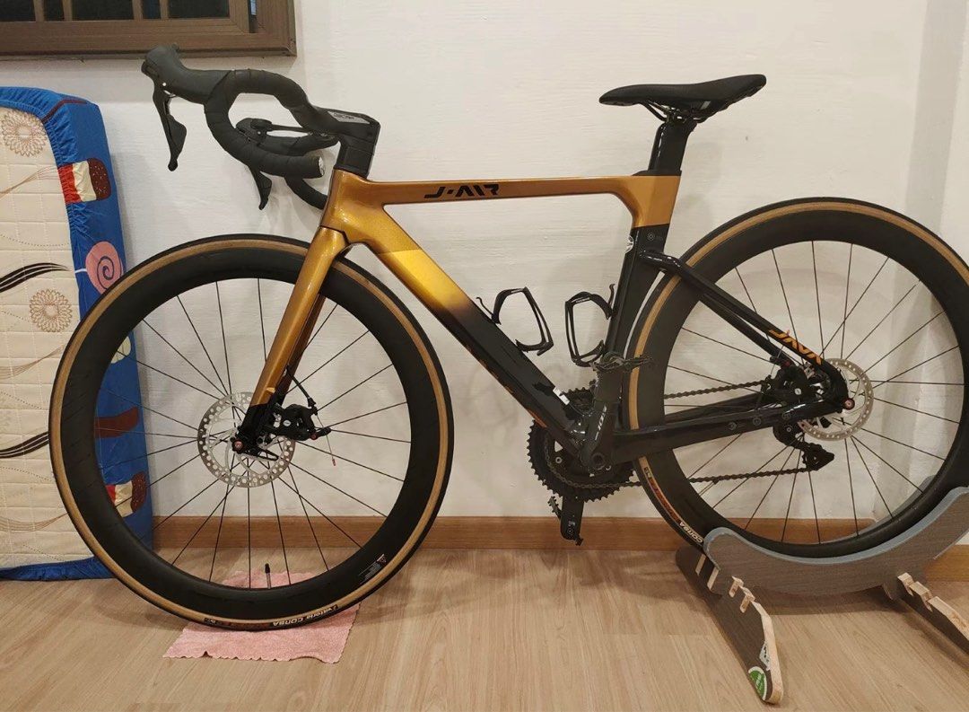 JAVA j air Fuoco carbon bike, Sports Equipment, Bicycles & Parts ...
