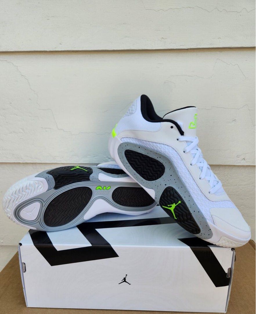 Jordan Tatum 2 Legacy (Category: Sneakers) located in Makati City. Submitted by devinwang56 (Listing ID 1335506105, Image 3). Description: size 11 US no box.