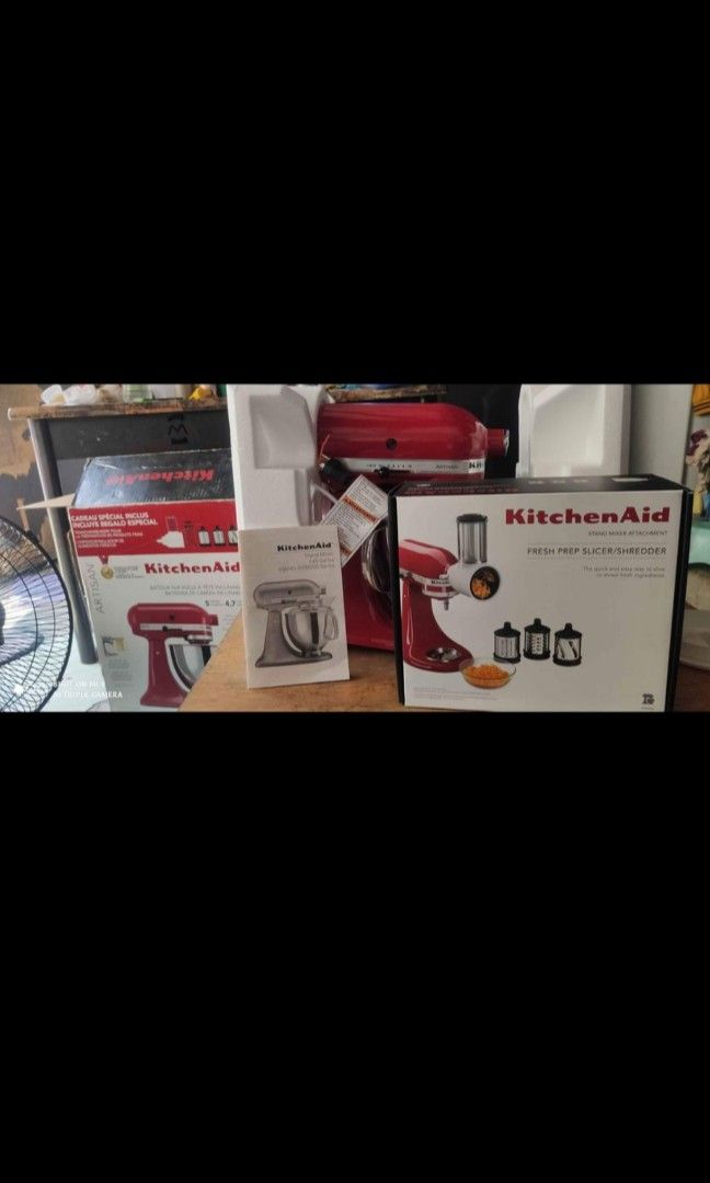 Kitchen aid artisan New (Category: Hand & Stand Mixers) located in Valenzuela. Submitted by iesel (Listing ID 1335441972, Image 2). Description: brand new,but the box is not presentable. Bought at USA.