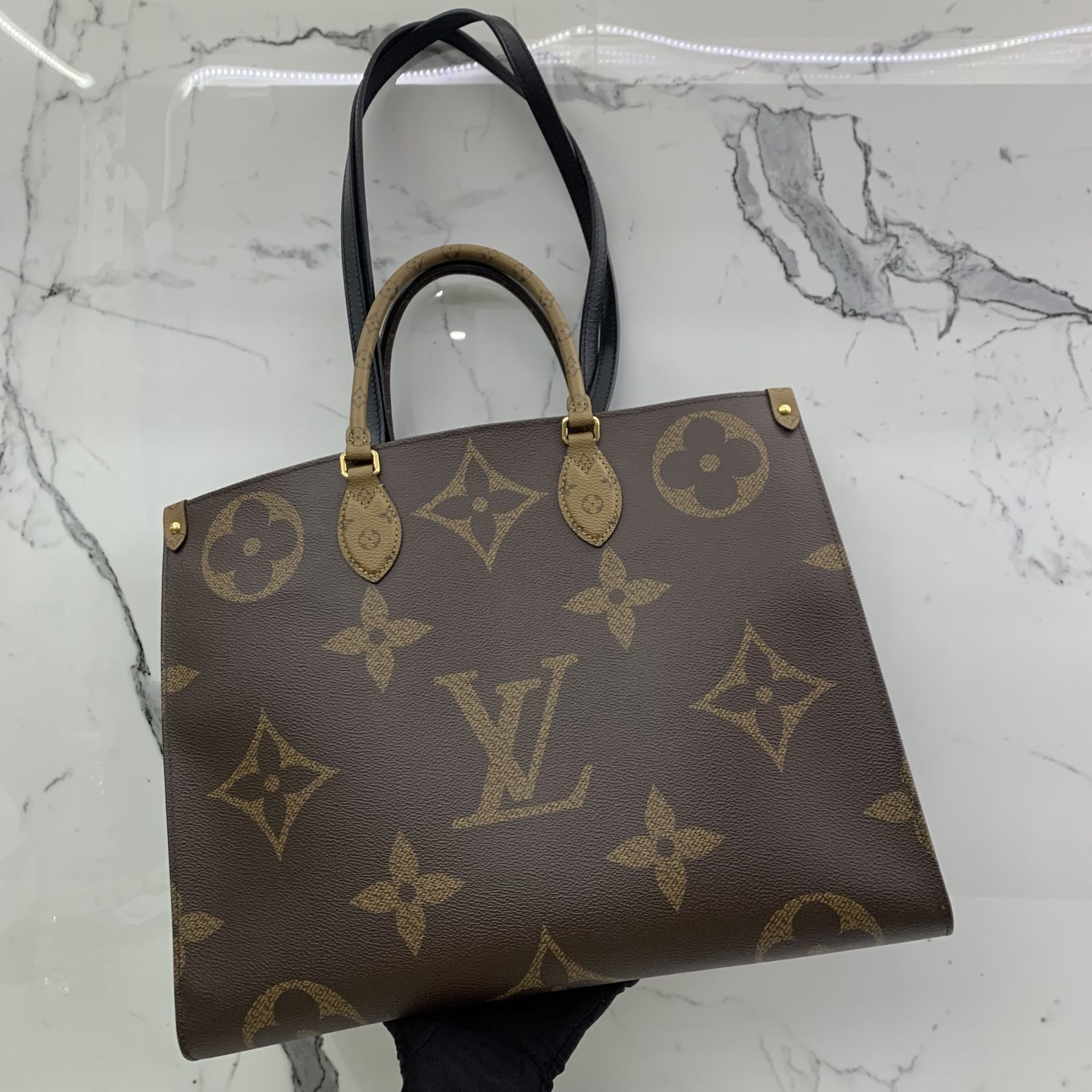 LOUIS VUITTON M44576 MONOGRAM REVERSE ONTHEGO GM RFID TOTE BAG 247058947 WE